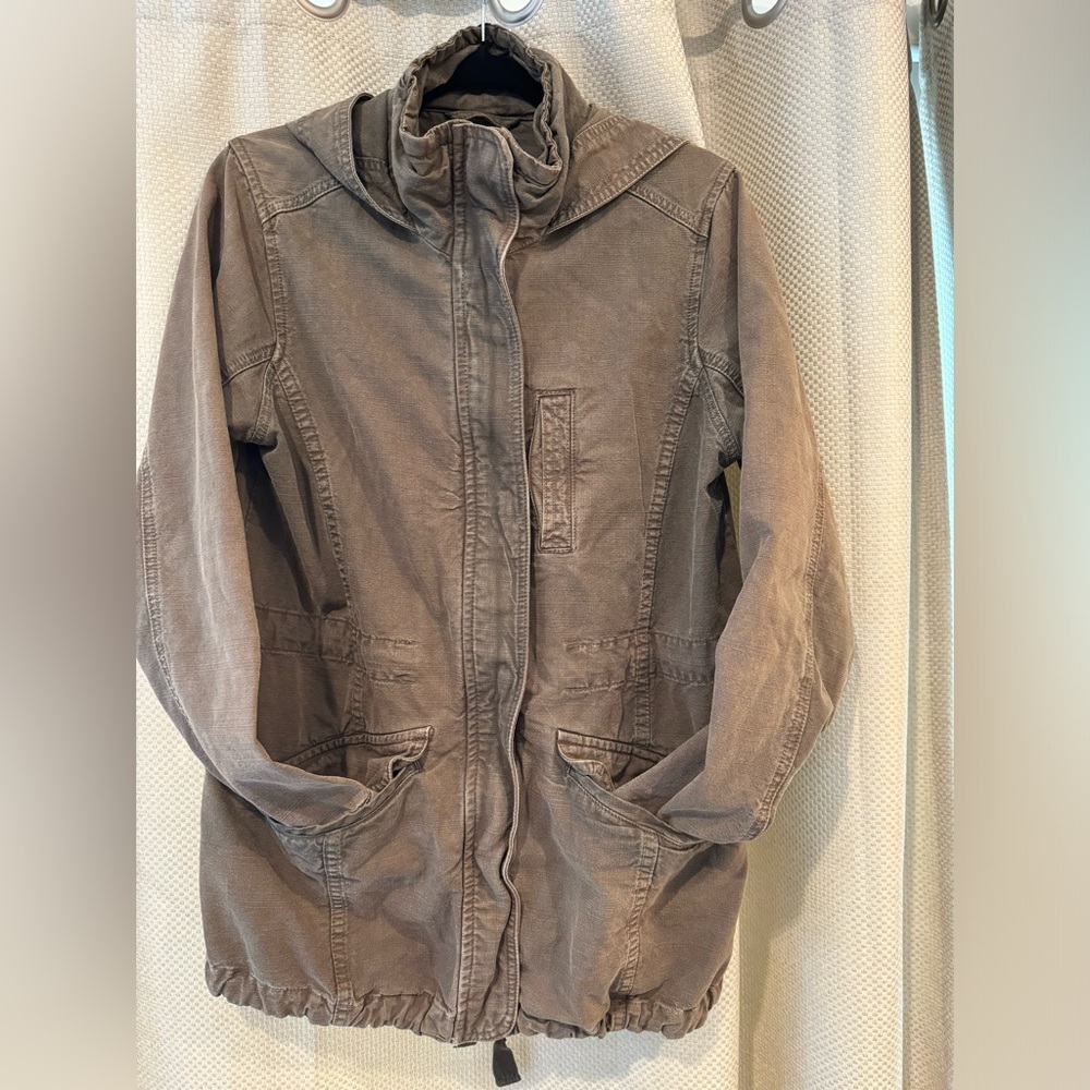 PTP 20 inches length 28. This jacket has a really cool tie at the back